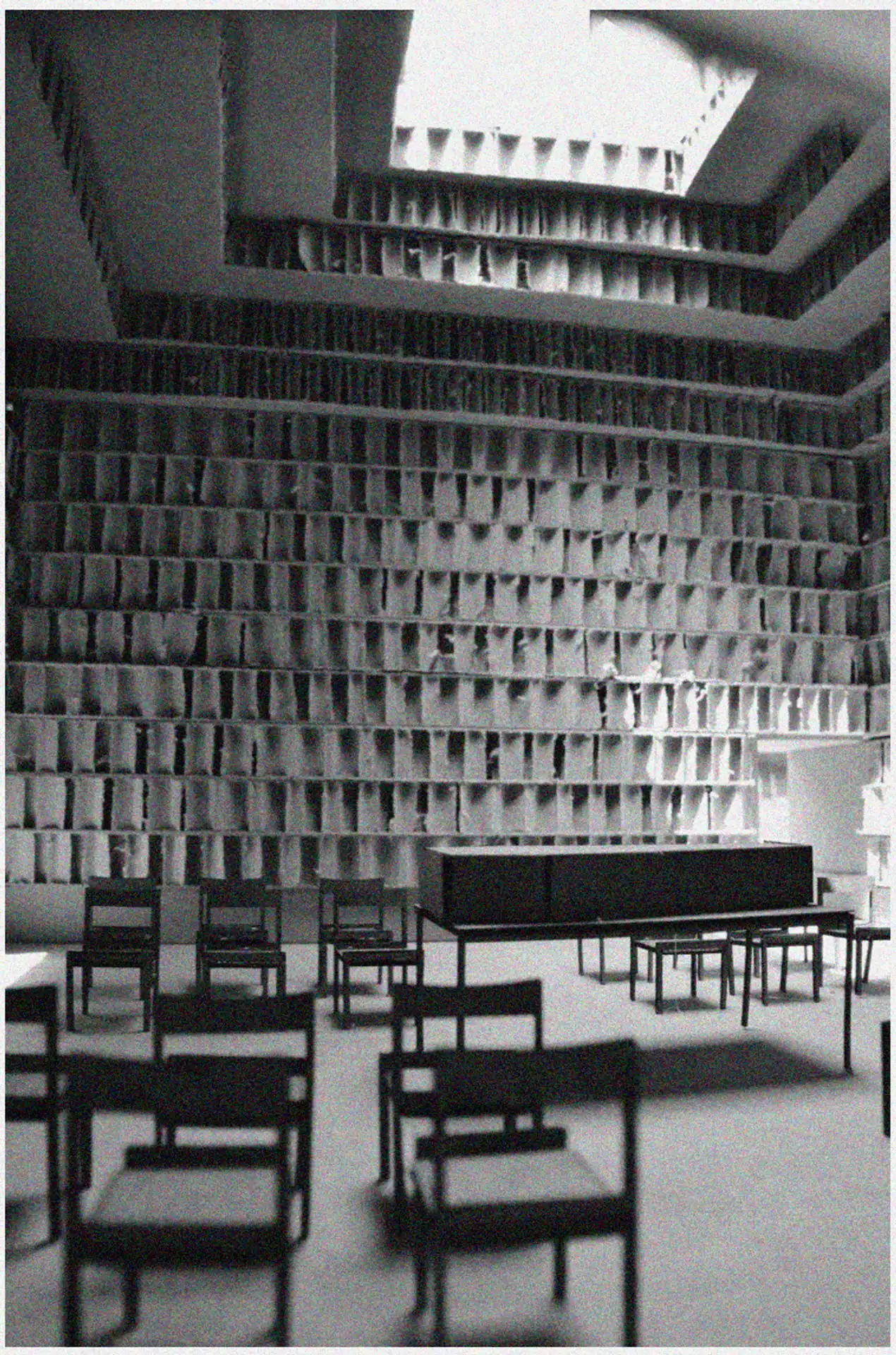 Interior model view of ceremony space inside the mound, with sky light, 1/25.
